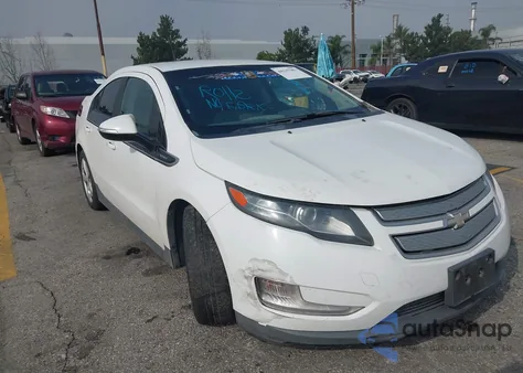 2014 Chevrolet Volt z USA, uszkodzony, nr VIN 1G1RE6E48EU172048